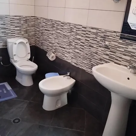 Herald Prázdninový dům Pogradec